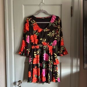 Beautiful Express Dress - excellent condition!